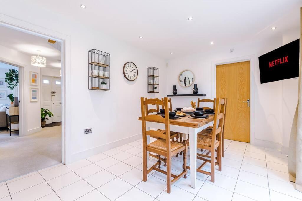 Luxurious Cosy 4Br Home Cheshire Saughall Eksteriør bilde